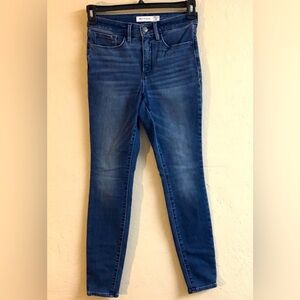 Athleta Skinny Jeans Blue Wash Size 4